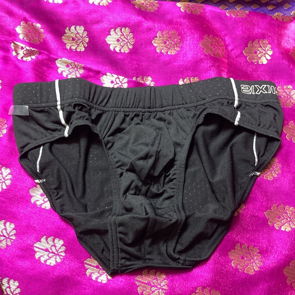 🐬2xist Men's Black Performance Briefs - Picture 4 of 7